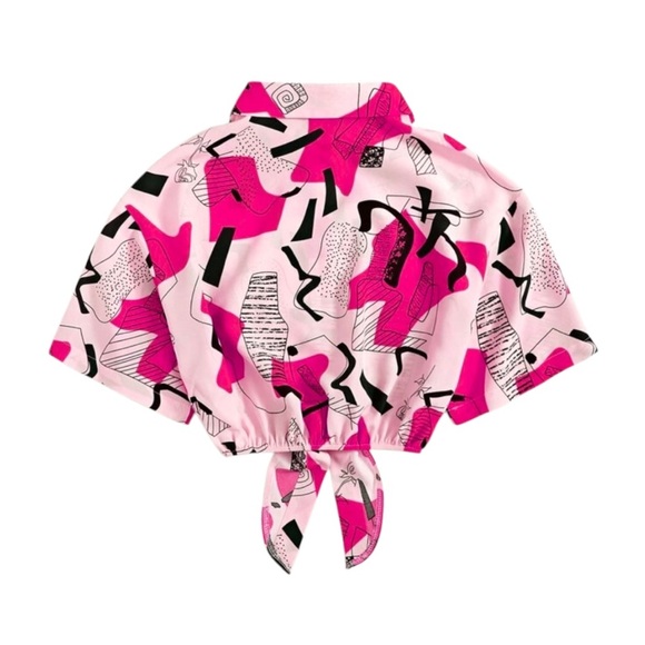 SHEIN Essnce Graphic Print Tie Front Crop Shirt Short Sleeve Size XL Pink Black - Picture 2 of 5